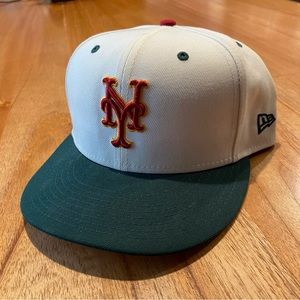 NY Mets Fitted Hat 7 3/4 New York Gold Under Cap